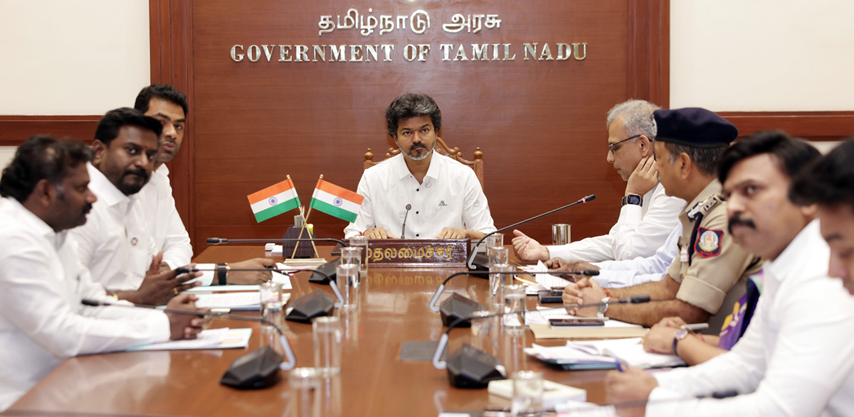நேபாளத்தில் சிக்கியுள்ள தமிழர்கள் நிலை என்ன? முதல்-அமைச்சர் விஜய் அவசர ஆலோசனை!